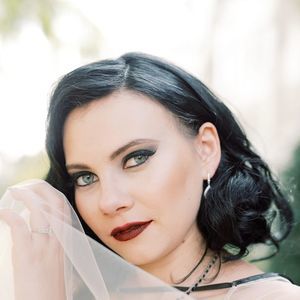 Meet your Posher, Anita